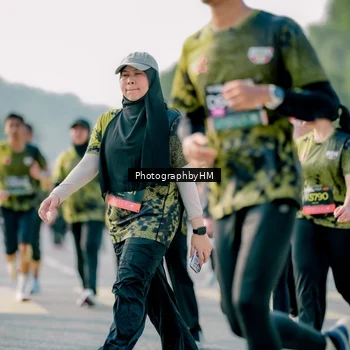 Runner Photo 6408544