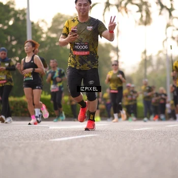 Runner Photo 6408569