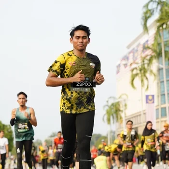 Runner Photo 6408581