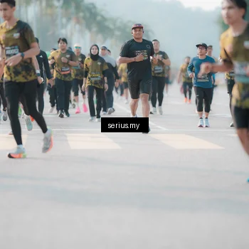 Runner Photo 6408605