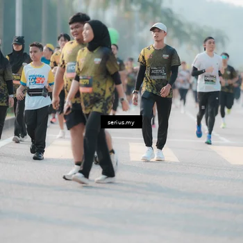 Runner Photo 6408609
