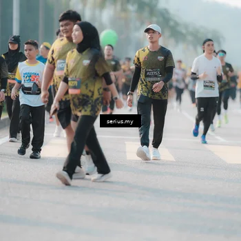 Runner Photo 6408616
