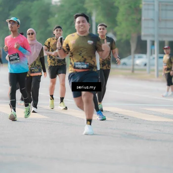 Runner Photo 6408618
