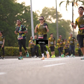 Runner Photo 6408627