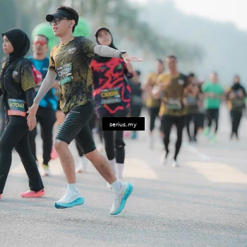 Runner Photo 6408676