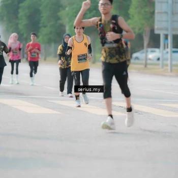 Runner Photo 6408705