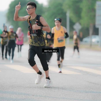 Runner Photo 6408709