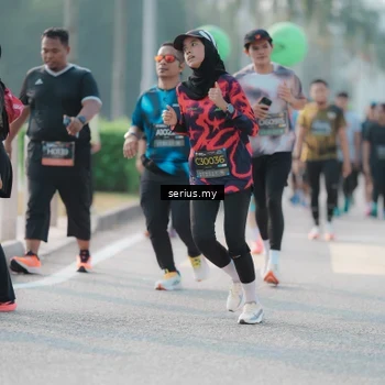 Runner Photo 6408710