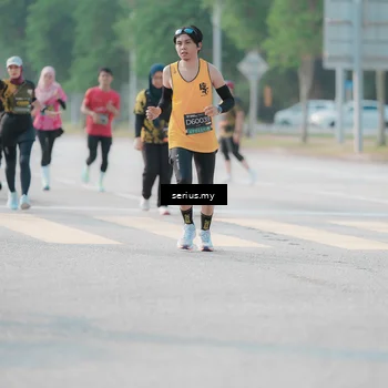 Runner Photo 6408717