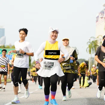 Runner Photo 6408720