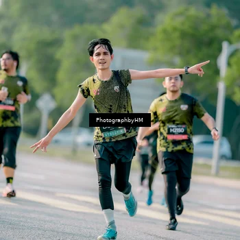 Runner Photo 6408731