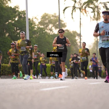 Runner Photo 6408739