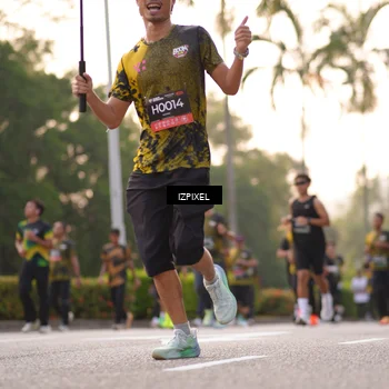 Runner Photo 6408749