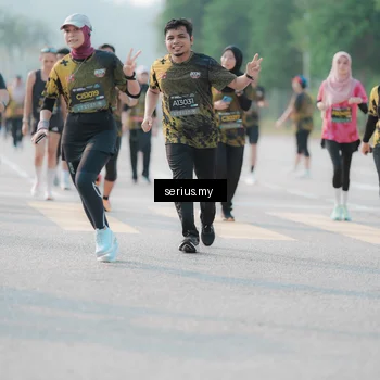 Runner Photo 6408756