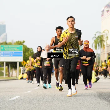 Runner Photo 6408761