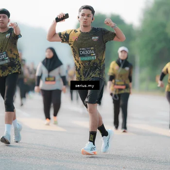 Runner Photo 6408788