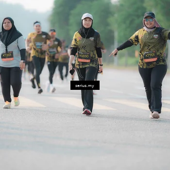 Runner Photo 6408803