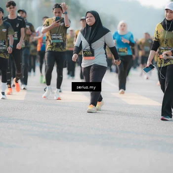 Runner Photo 6408809