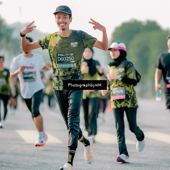 Runner Photo 6408818
