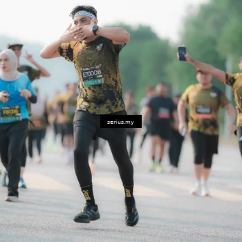 Runner Photo 6408823