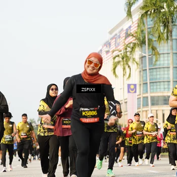 Runner Photo 6408825