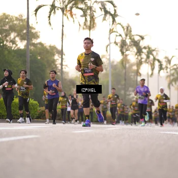 Runner Photo 6408829