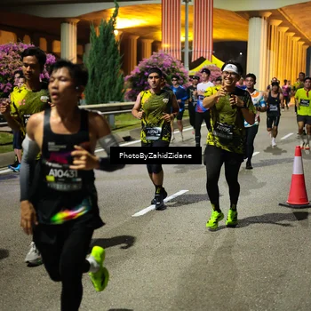 Runner Photo 6408843