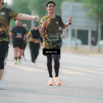 Runner Photo 6408849