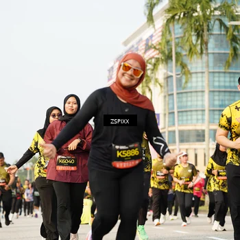 Runner Photo 6408854
