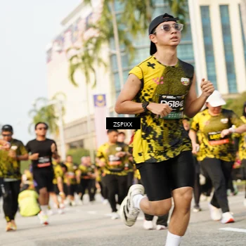 Runner Photo 6408922