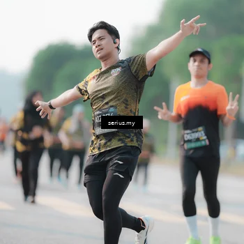 Runner Photo 6408937