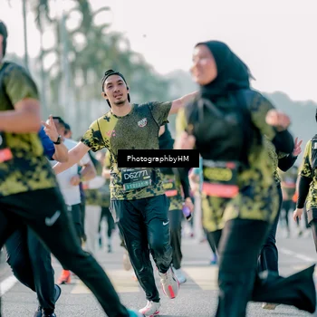 Runner Photo 6408942