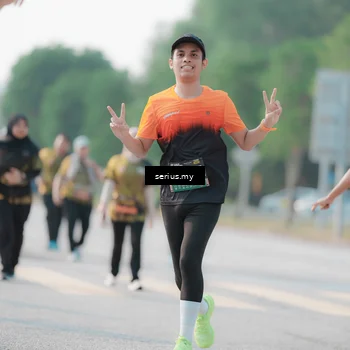 Runner Photo 6408944