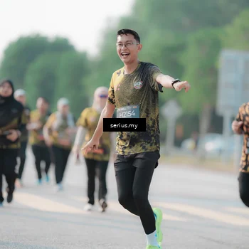 Runner Photo 6408947