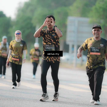 Runner Photo 6408960