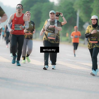 Runner Photo 6409003