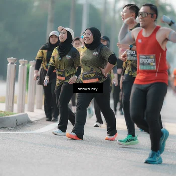Runner Photo 6409013