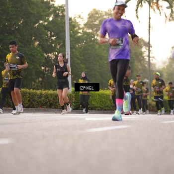 Runner Photo 6409019