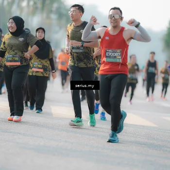 Runner Photo 6409023