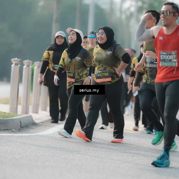 Runner Photo 6409024