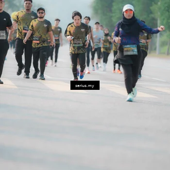 Runner Photo 6409028