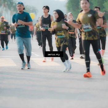 Runner Photo 6409042