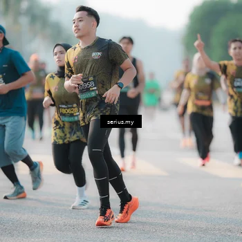 Runner Photo 6409059