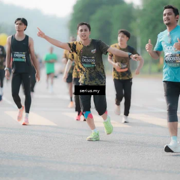 Runner Photo 6409071