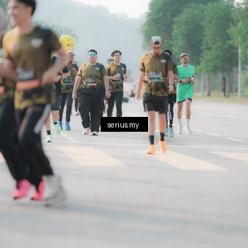 Runner Photo 6409100