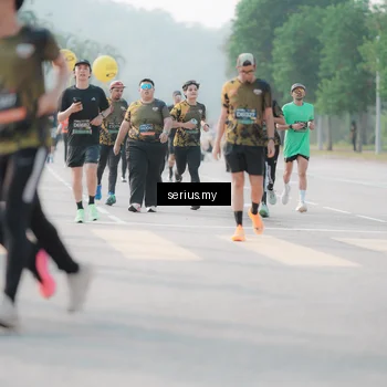 Runner Photo 6409101