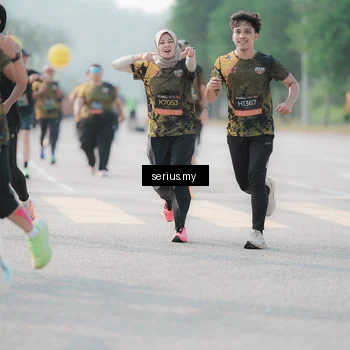 Runner Photo 6409111