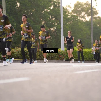 Runner Photo 6409125