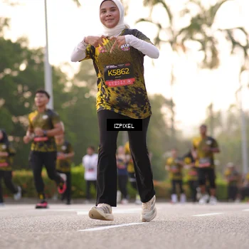 Runner Photo 6409133