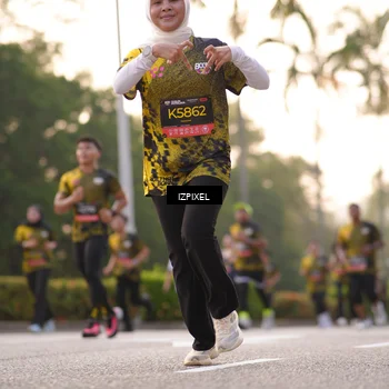 Runner Photo 6409149